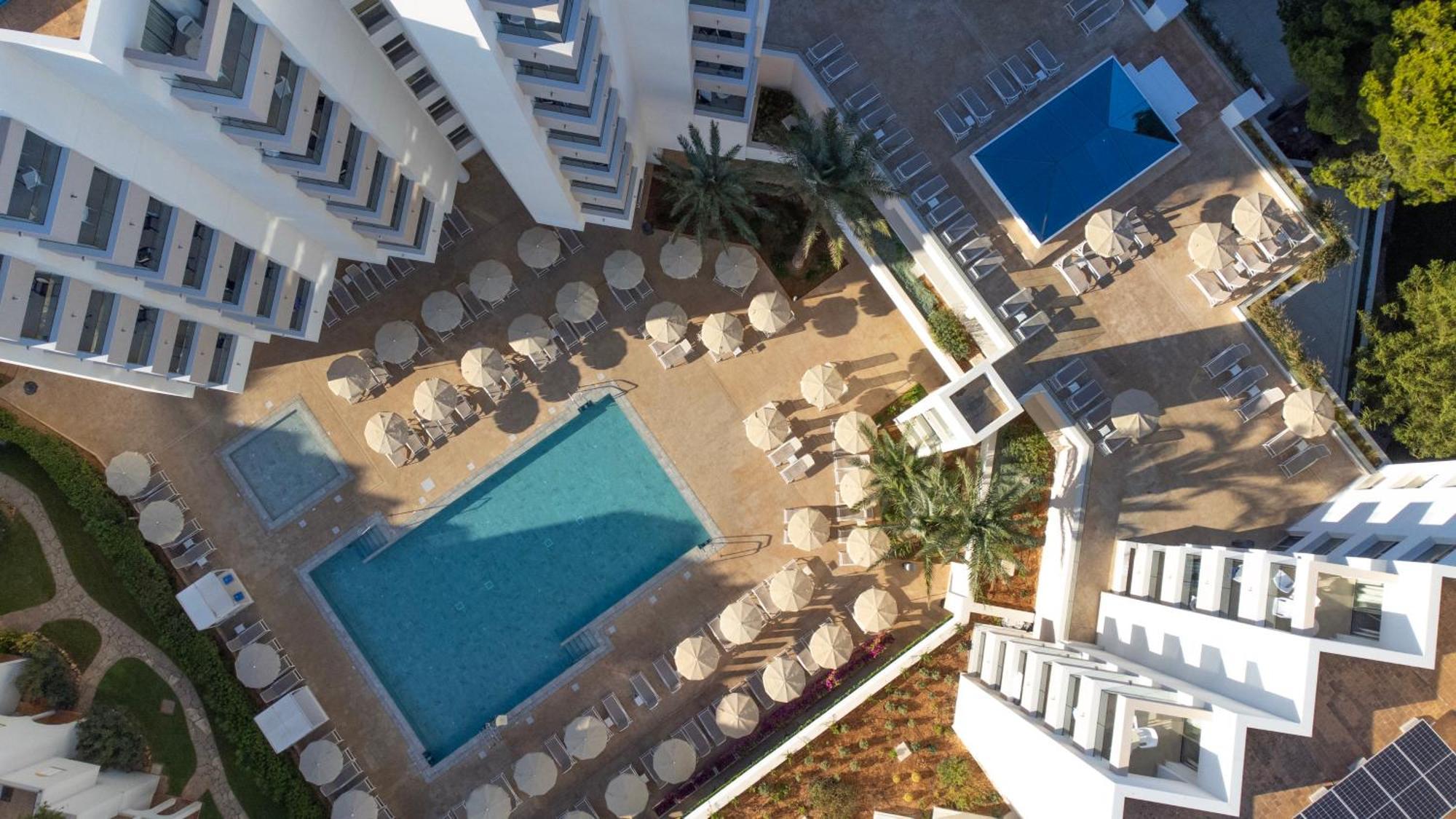 Hipotels Bahia Grande Aparthotel Cala Millor  Esterno foto